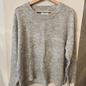 Old Navy Heather Gray Knit Pullover